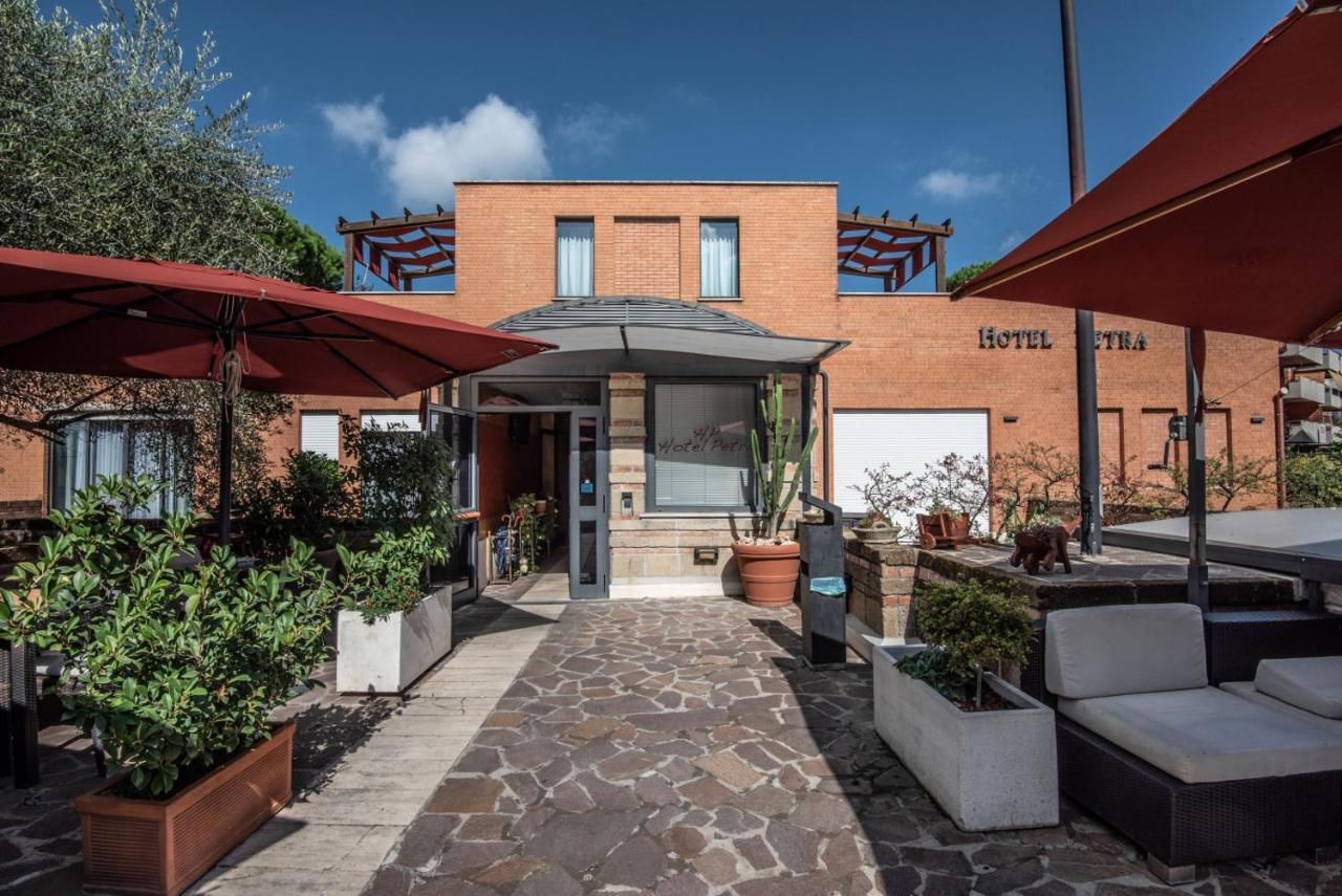 Hotel Petra Roma Exterior foto